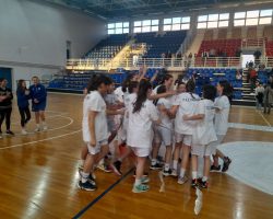 ΠΡΩΤΑΘΛΗΤΡΙΕΣ ΕΣΚΑΒΔΕ ΓΙΑ ΑΚΟΜΑ ΜΙΑ ΦΟΡΑ ΟΙ ΚΟΡΑΣΙΔΕΣ ΜΑΣ